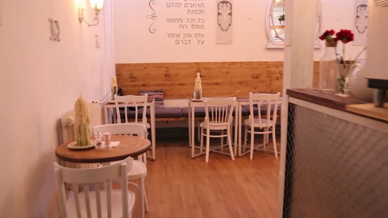 04-DV_kadr_Cosmotheca7