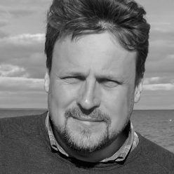 Олег Анисимов