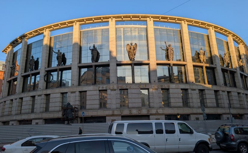 Как Юрий Жорно устроил Evropa на Петроградке